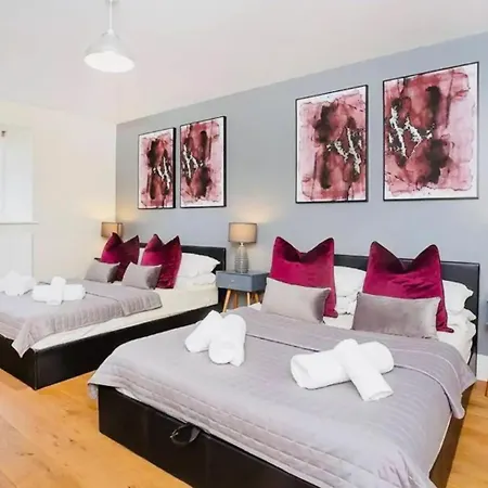 Barn Near With Hot Tub - Perfect For Groups And Families Hébergement de vacances York