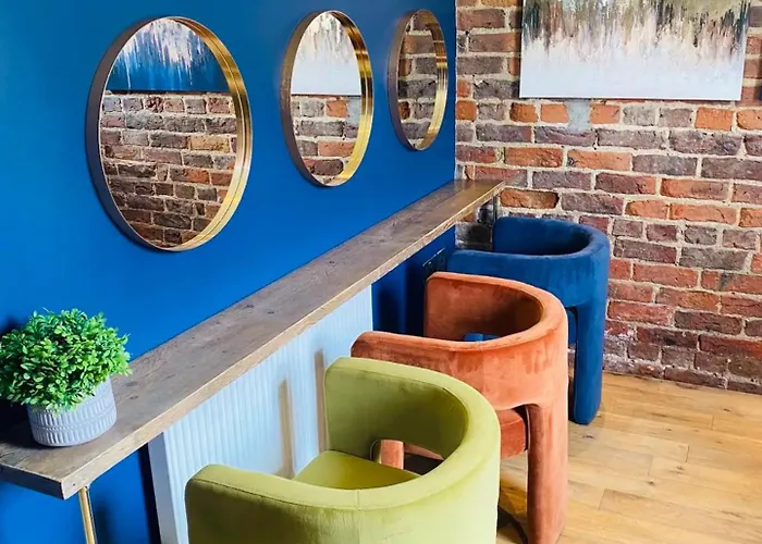 Semesterbostad Barn Near With Hot Tub - Perfect For Groups And Families York