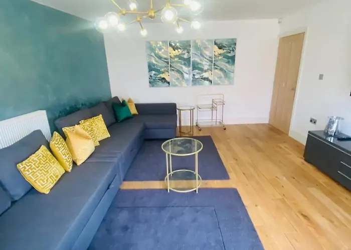 Semesterbostad Barn Near With Hot Tub - Perfect For Groups And Families *